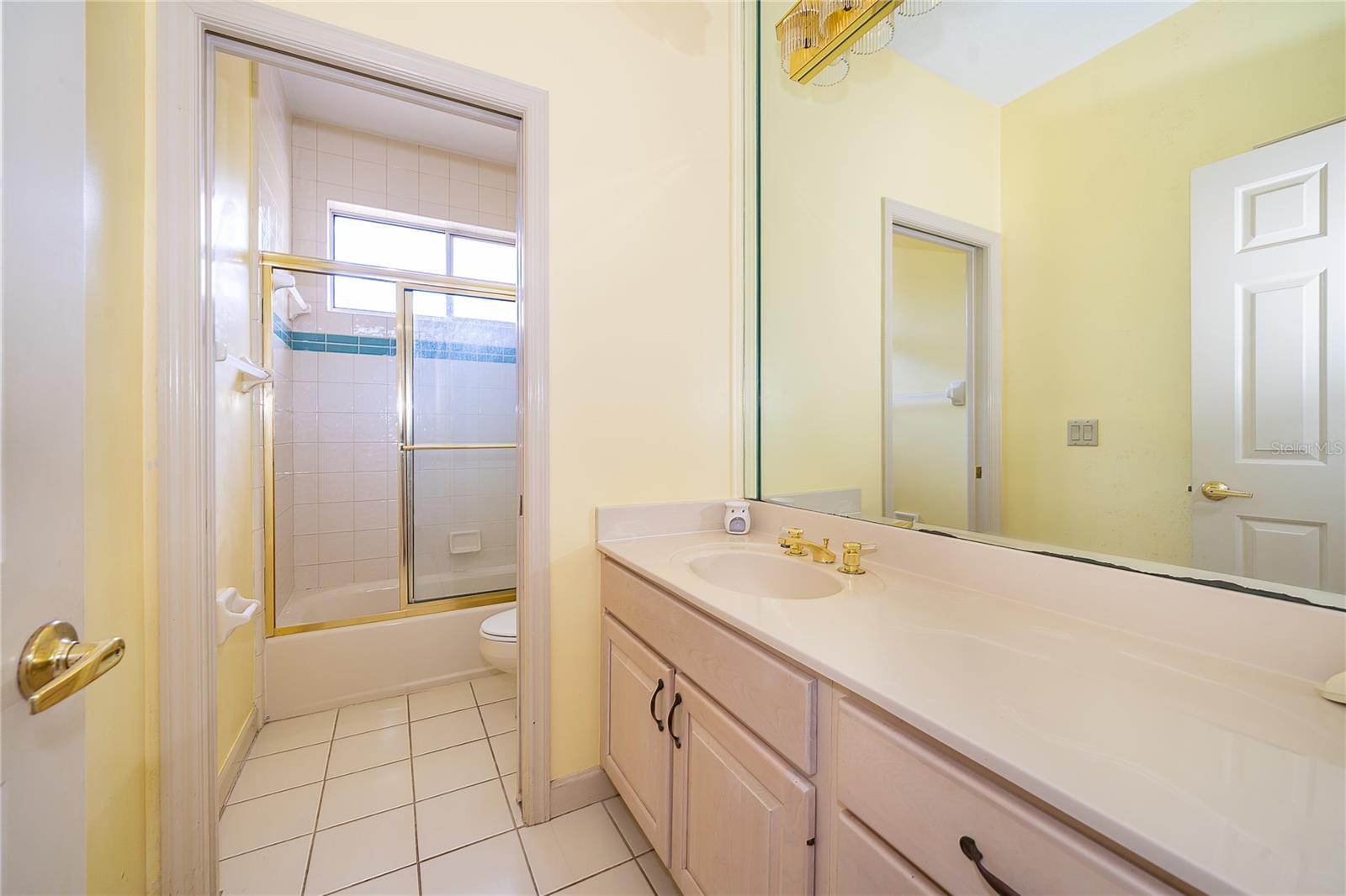 Image 12 of 49 For 1813 Hidden Pine Lane