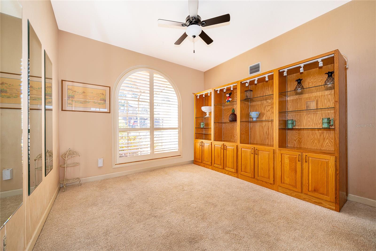 Image 13 of 49 For 1813 Hidden Pine Lane