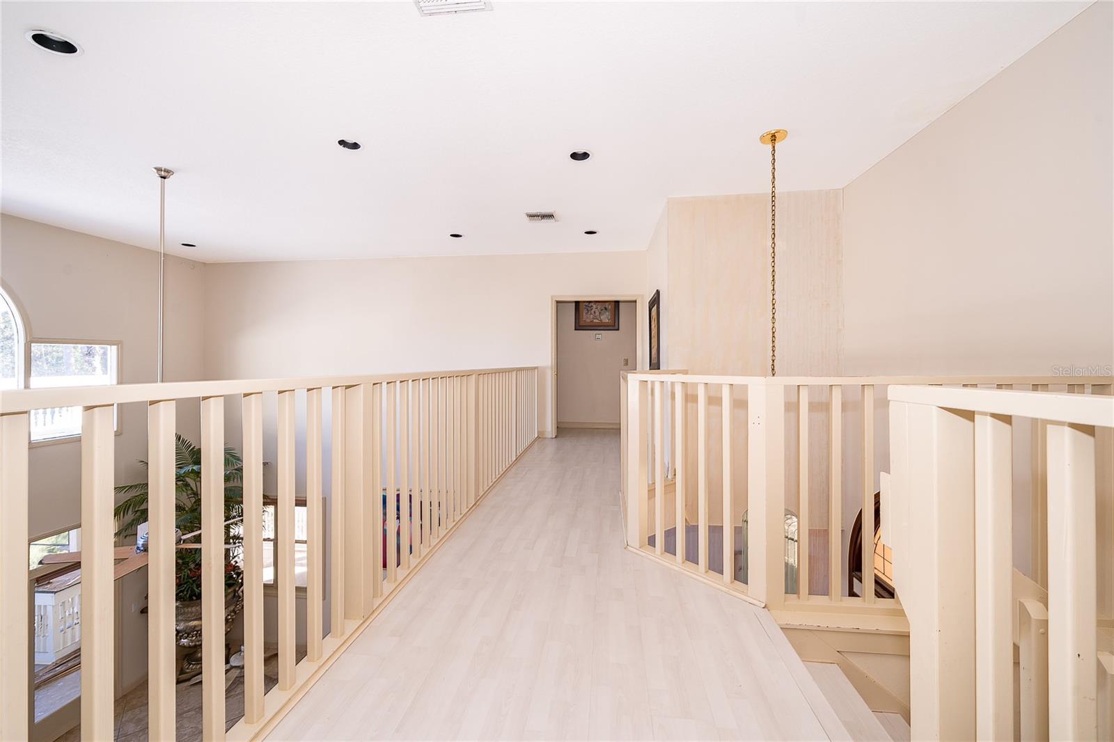 Image 23 of 49 For 1813 Hidden Pine Lane