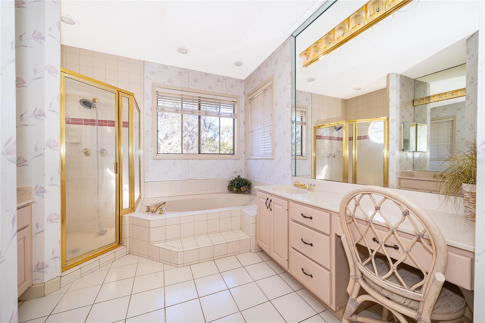 Image 28 of 49 For 1813 Hidden Pine Lane