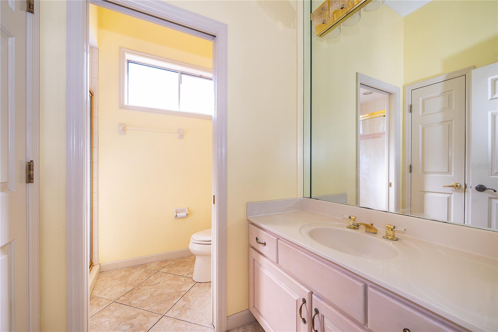 Image 36 of 49 For 1813 Hidden Pine Lane