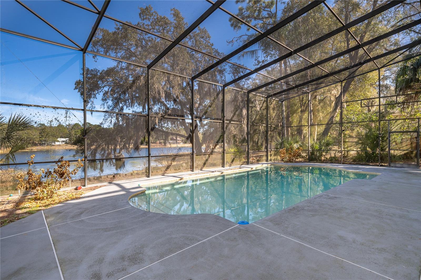 Image 39 of 49 For 1813 Hidden Pine Lane