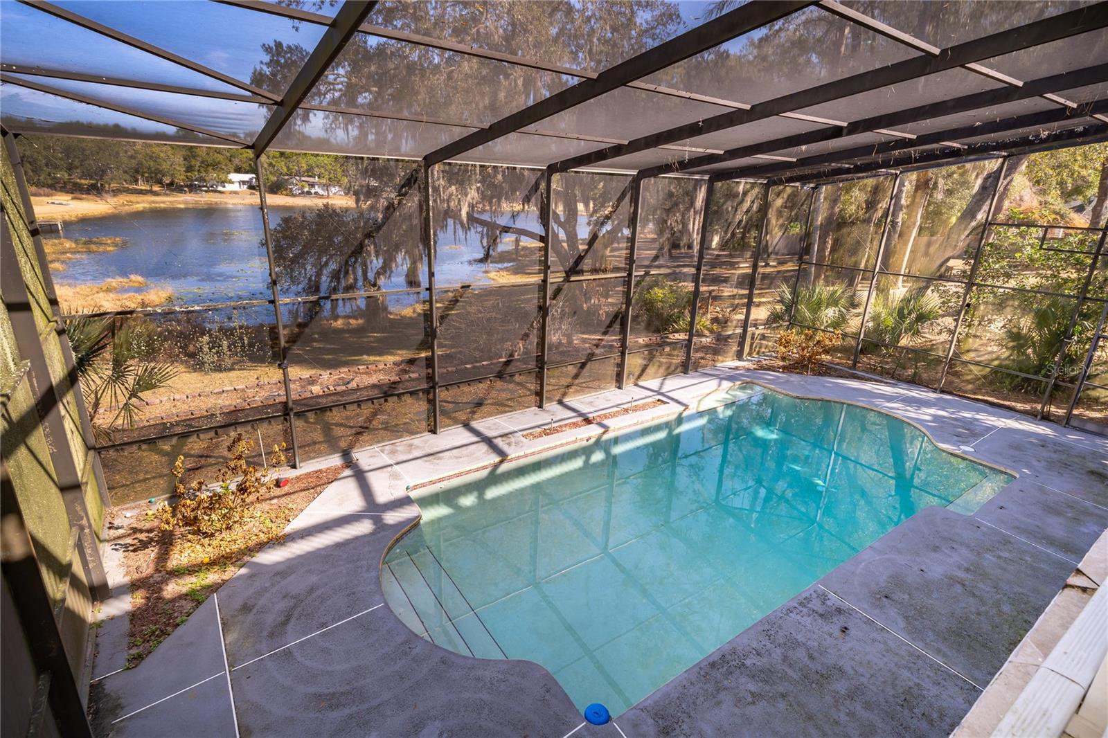 Image 42 of 49 For 1813 Hidden Pine Lane