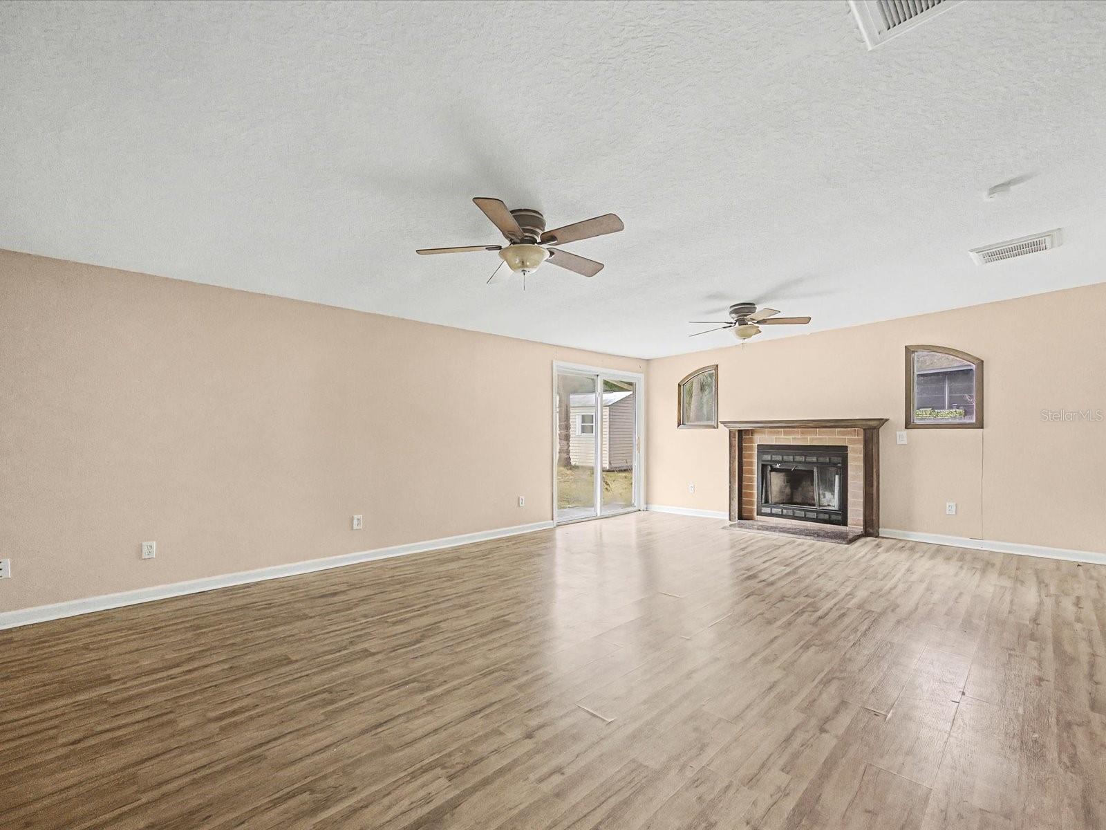 Image 15 of 34 For 3431 Hunt Lane