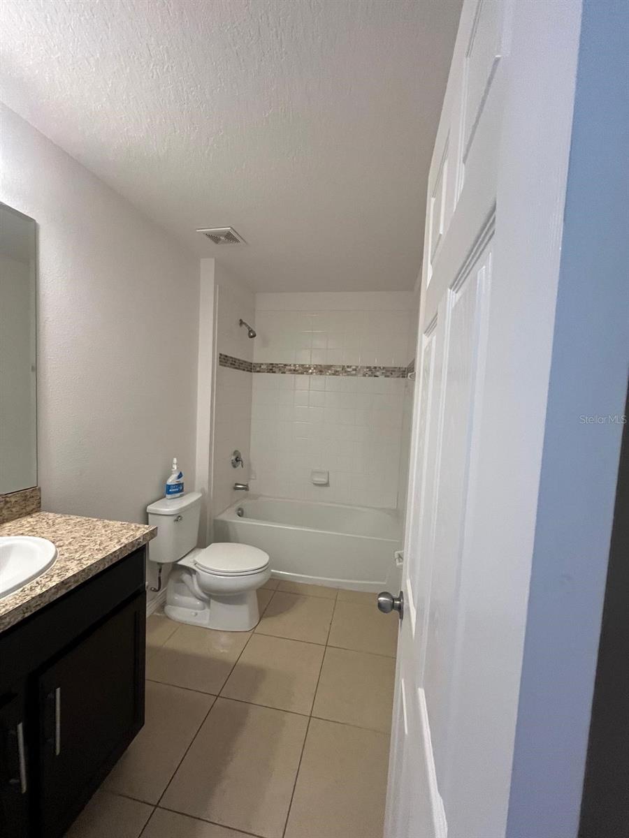 Image 13 of 19 For 350 Annabelle Way