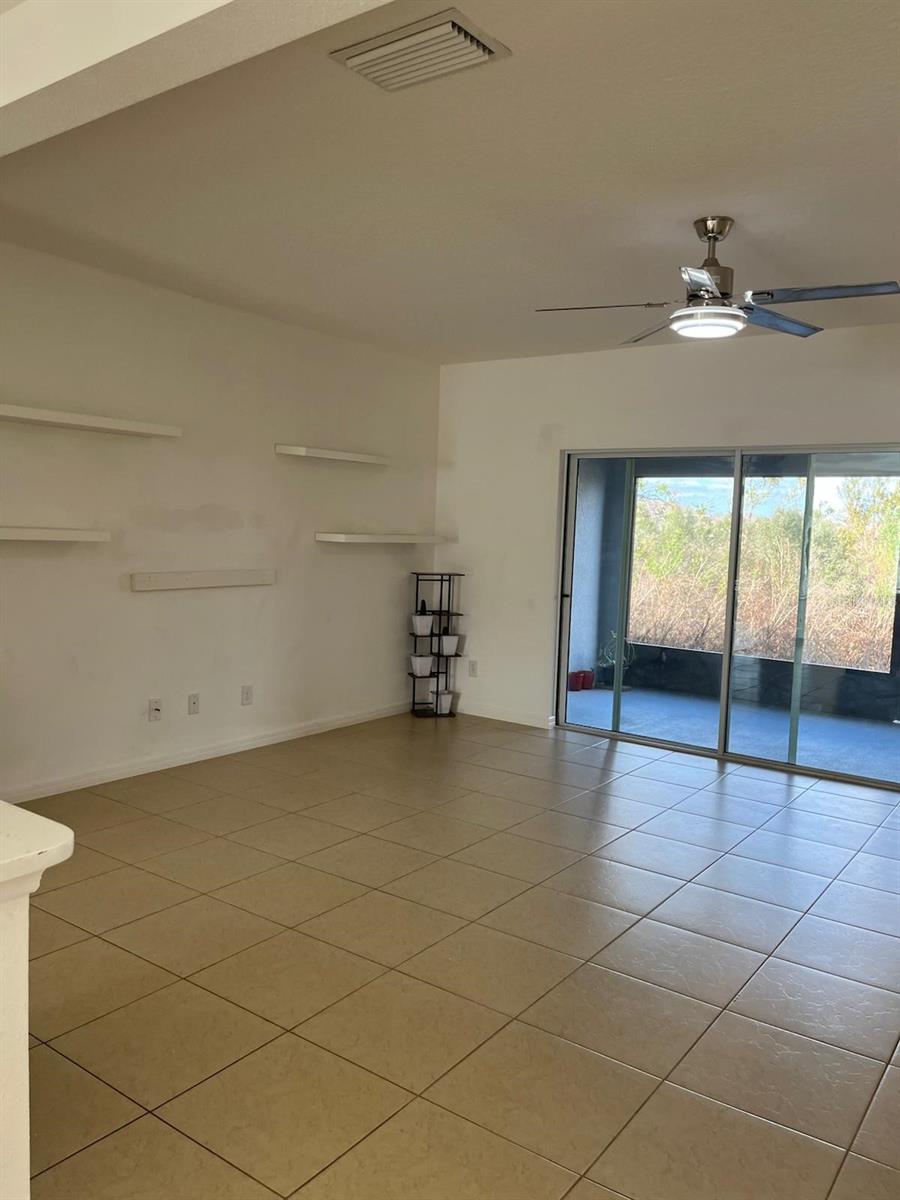 Image 5 of 19 For 350 Annabelle Way