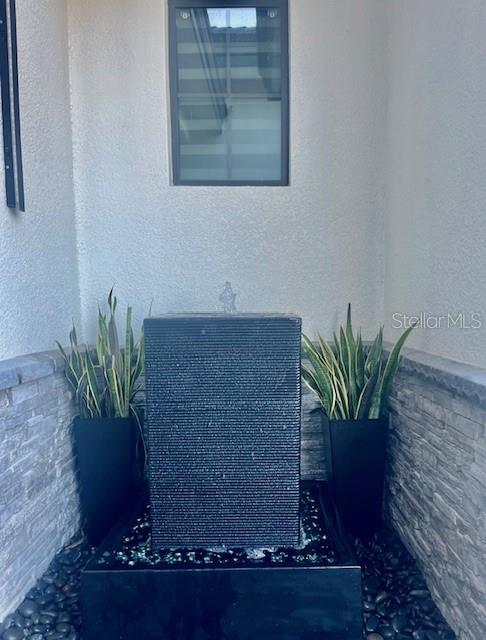 Image 49 of 53 For 360 Caladium Avenue