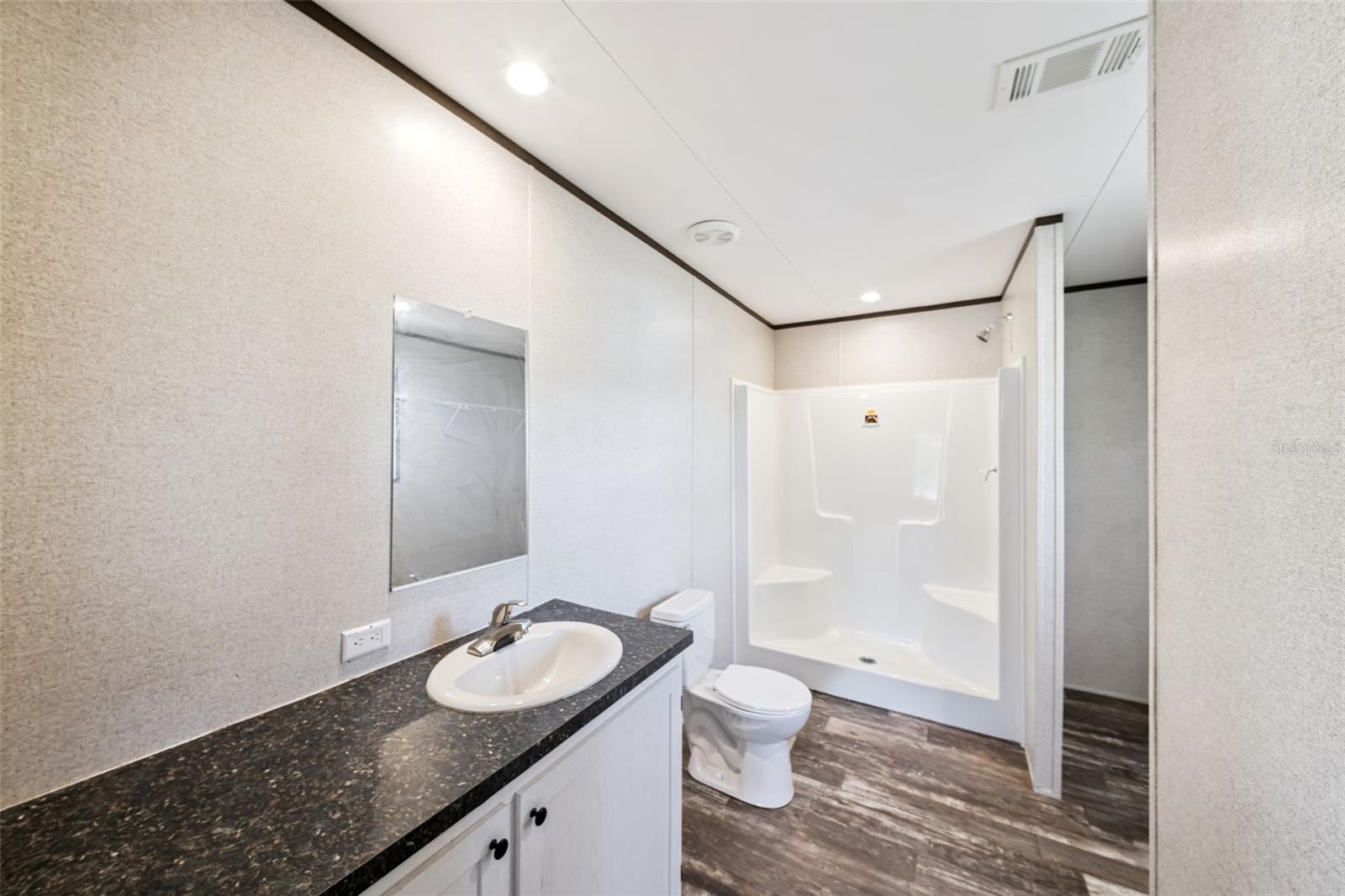 Image 18 of 22 For 18630 Old Cheney Highway