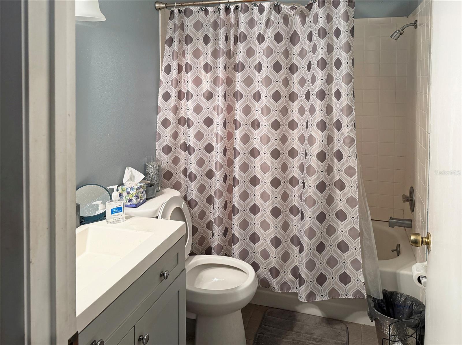 Image 8 of 10 For 918 Loquat Tree Road