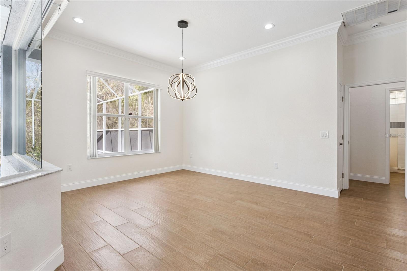 Image 10 of 51 For 6410 Bendelow Drive