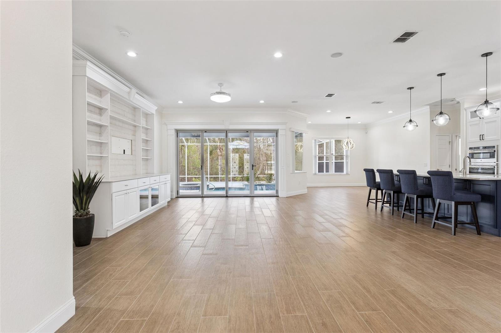 Image 13 of 51 For 6410 Bendelow Drive