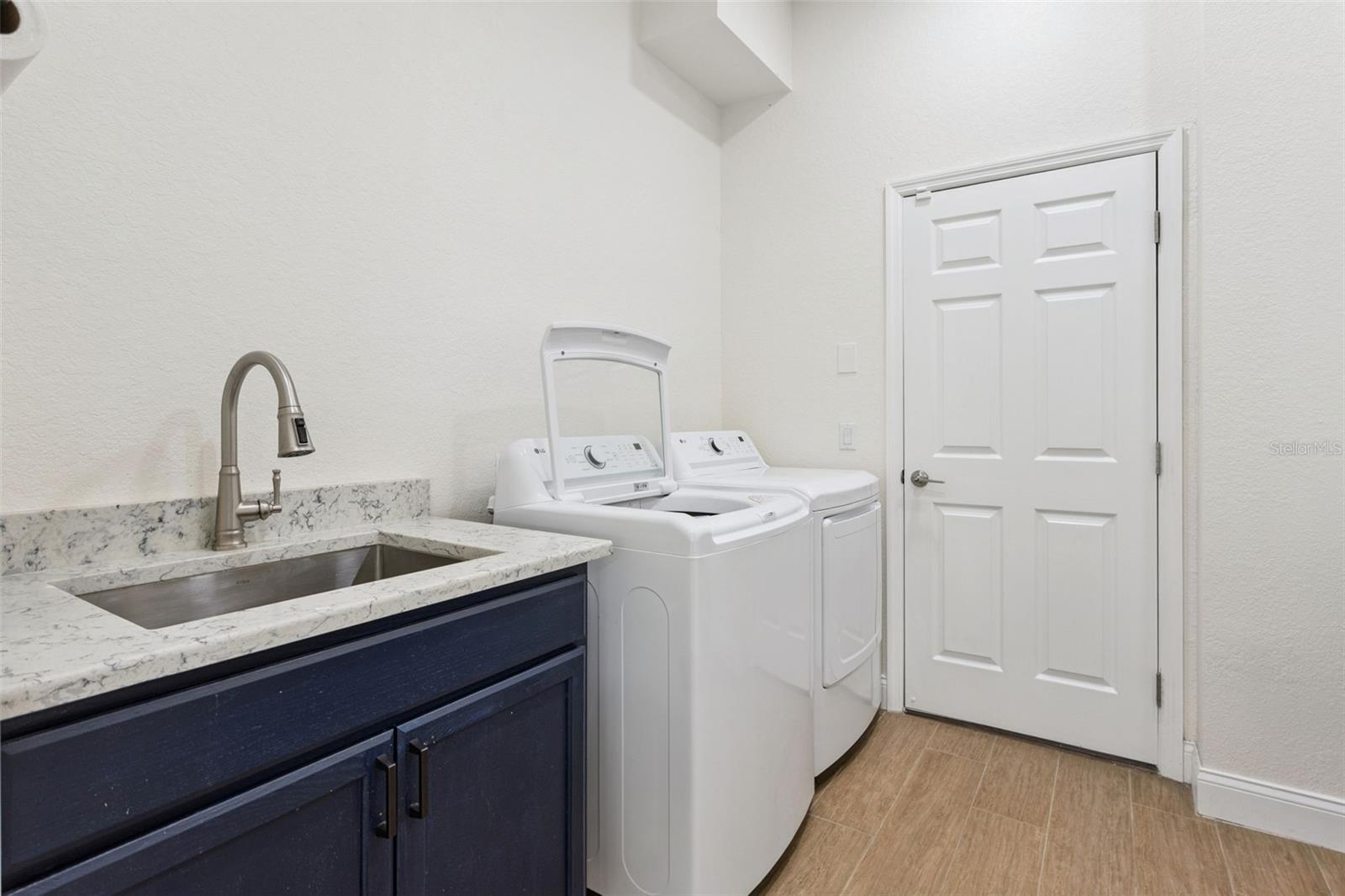 Image 19 of 51 For 6410 Bendelow Drive