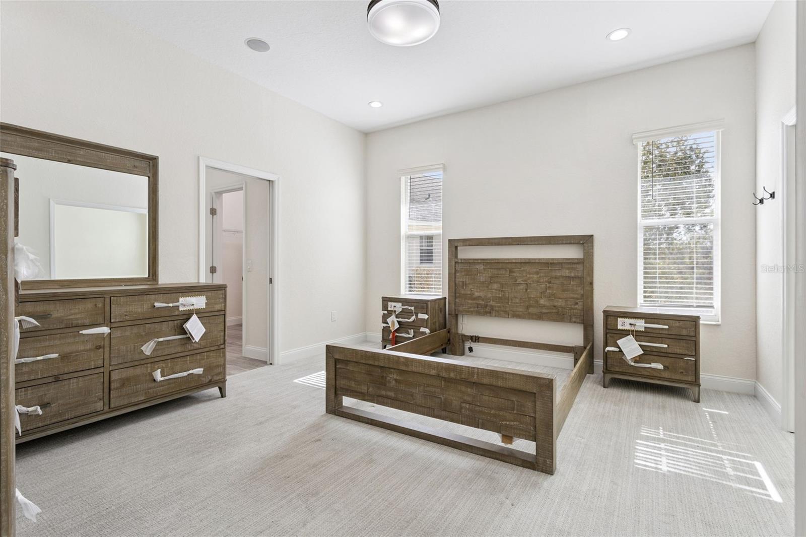 Image 21 of 51 For 6410 Bendelow Drive