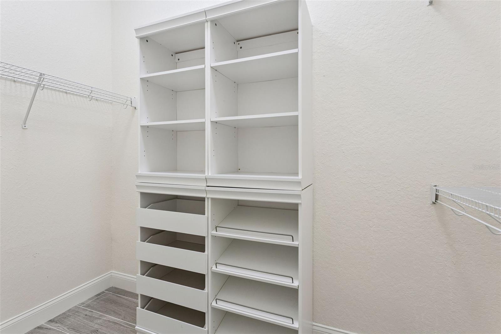 Image 24 of 51 For 6410 Bendelow Drive