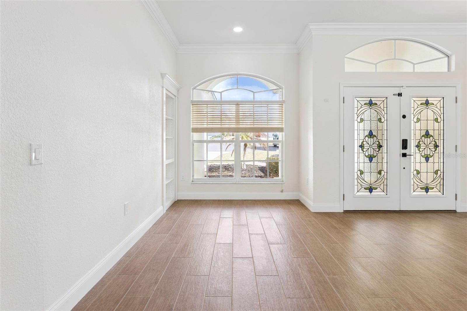 Image 5 of 51 For 6410 Bendelow Drive