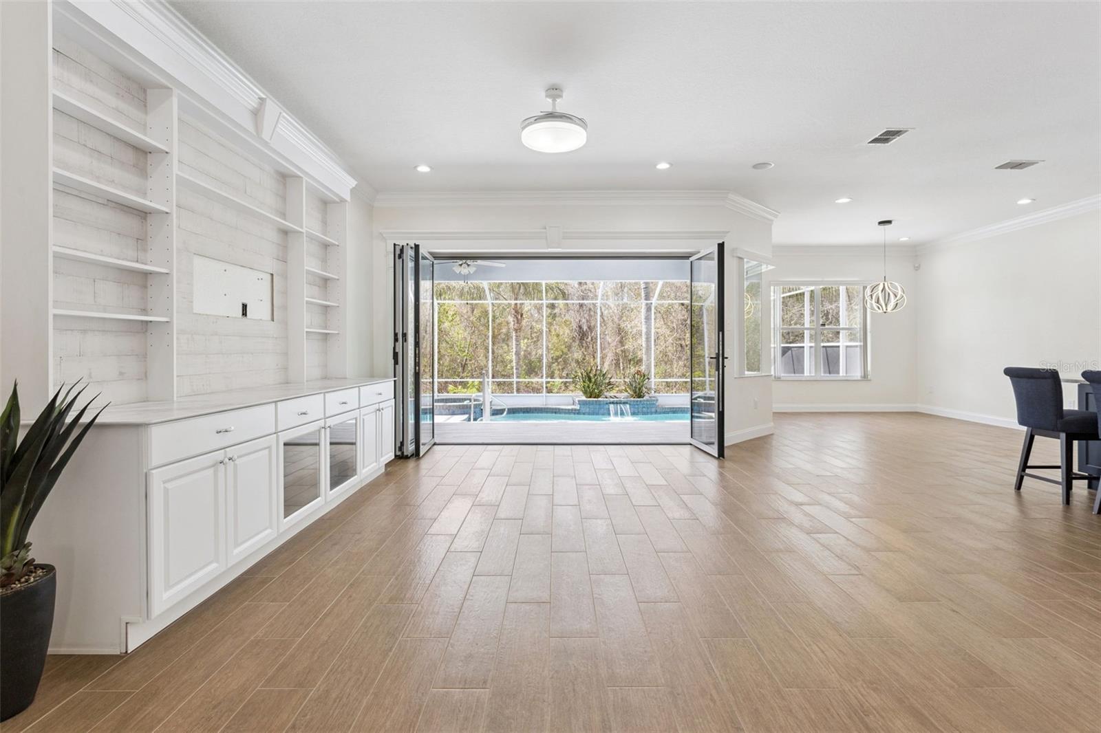 Image 8 of 51 For 6410 Bendelow Drive