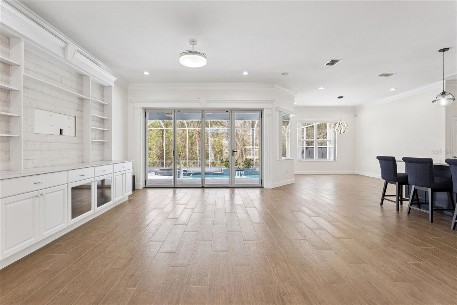 Image 9 of 51 For 6410 Bendelow Drive