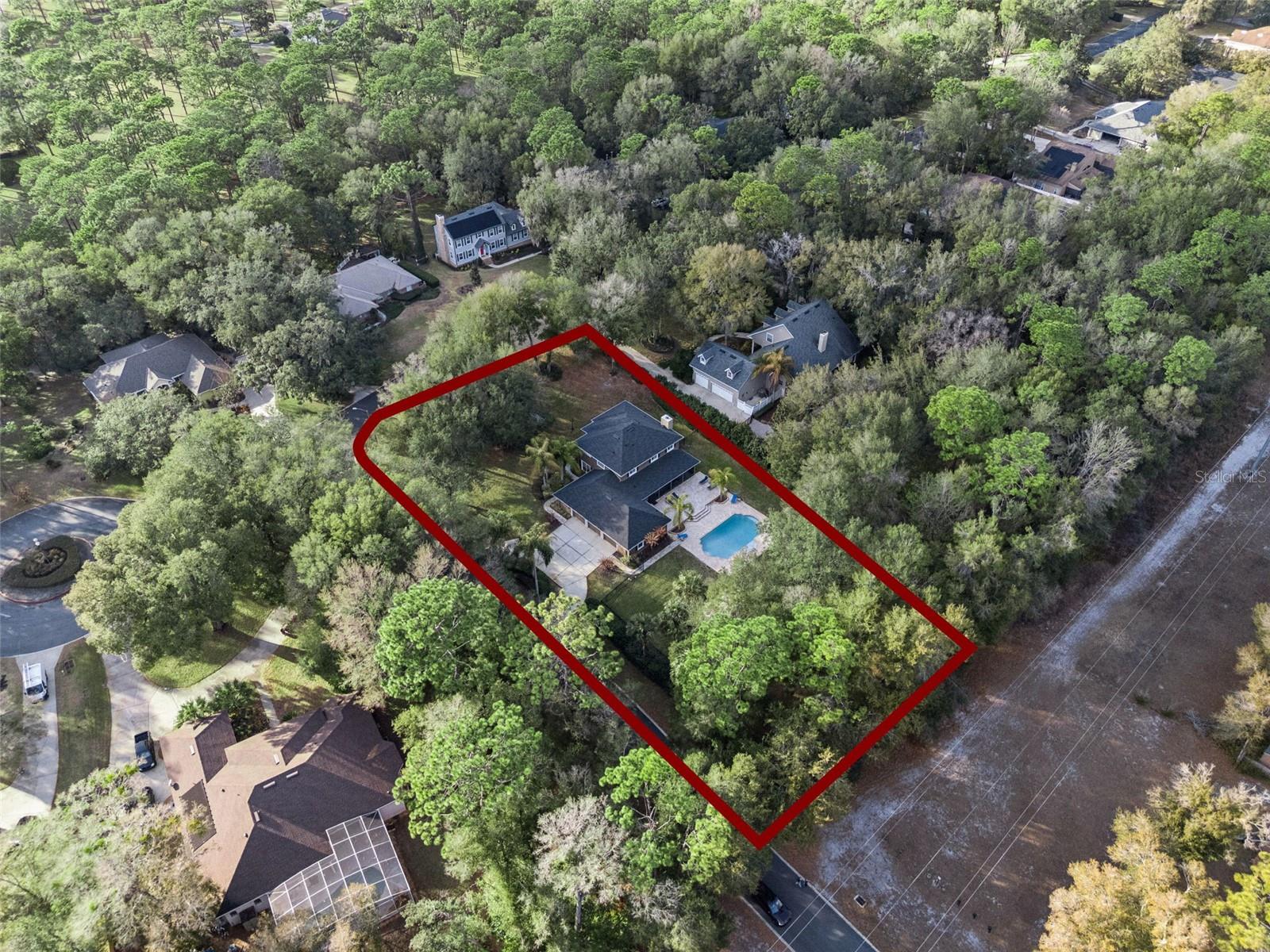 Listing photo id 47 for 1545 Covered Bridge Drive