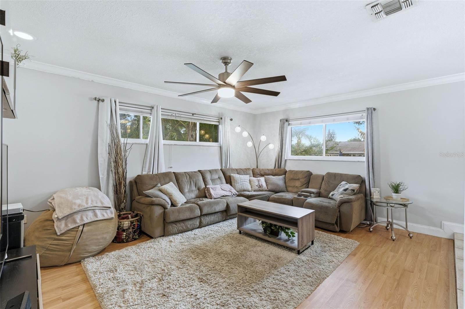 Image 10 of 34 For 602 Mockingbird Lane