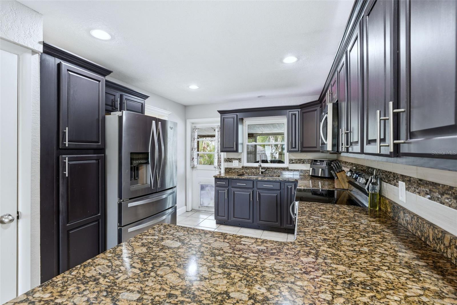 Image 18 of 34 For 602 Mockingbird Lane