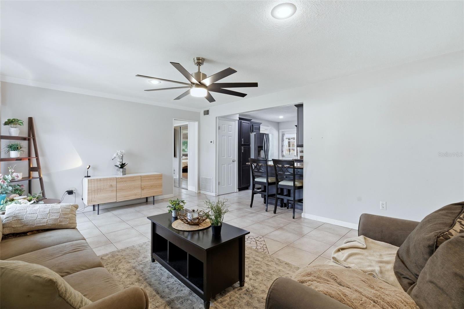 Image 21 of 34 For 602 Mockingbird Lane