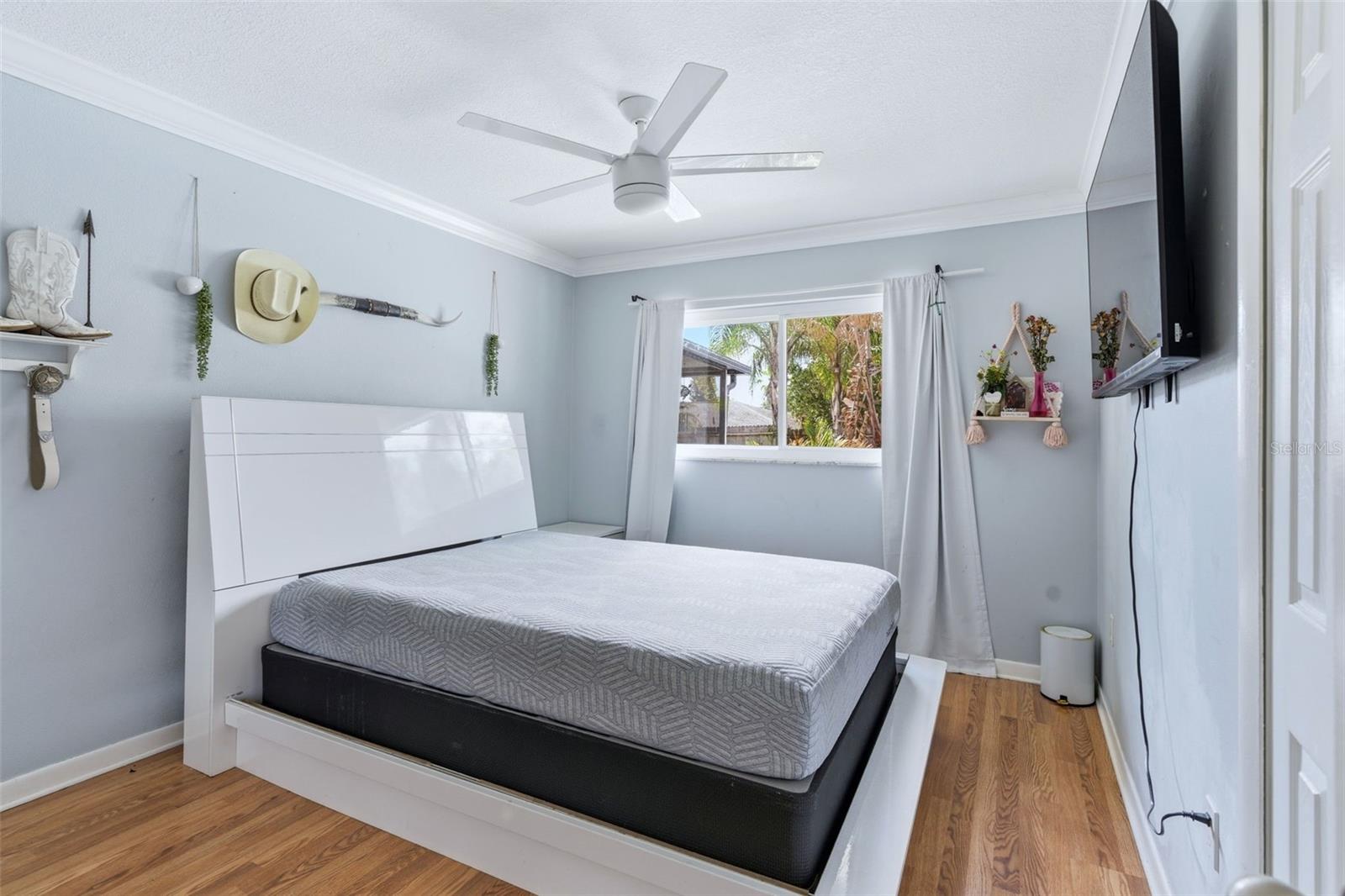 Image 22 of 34 For 602 Mockingbird Lane