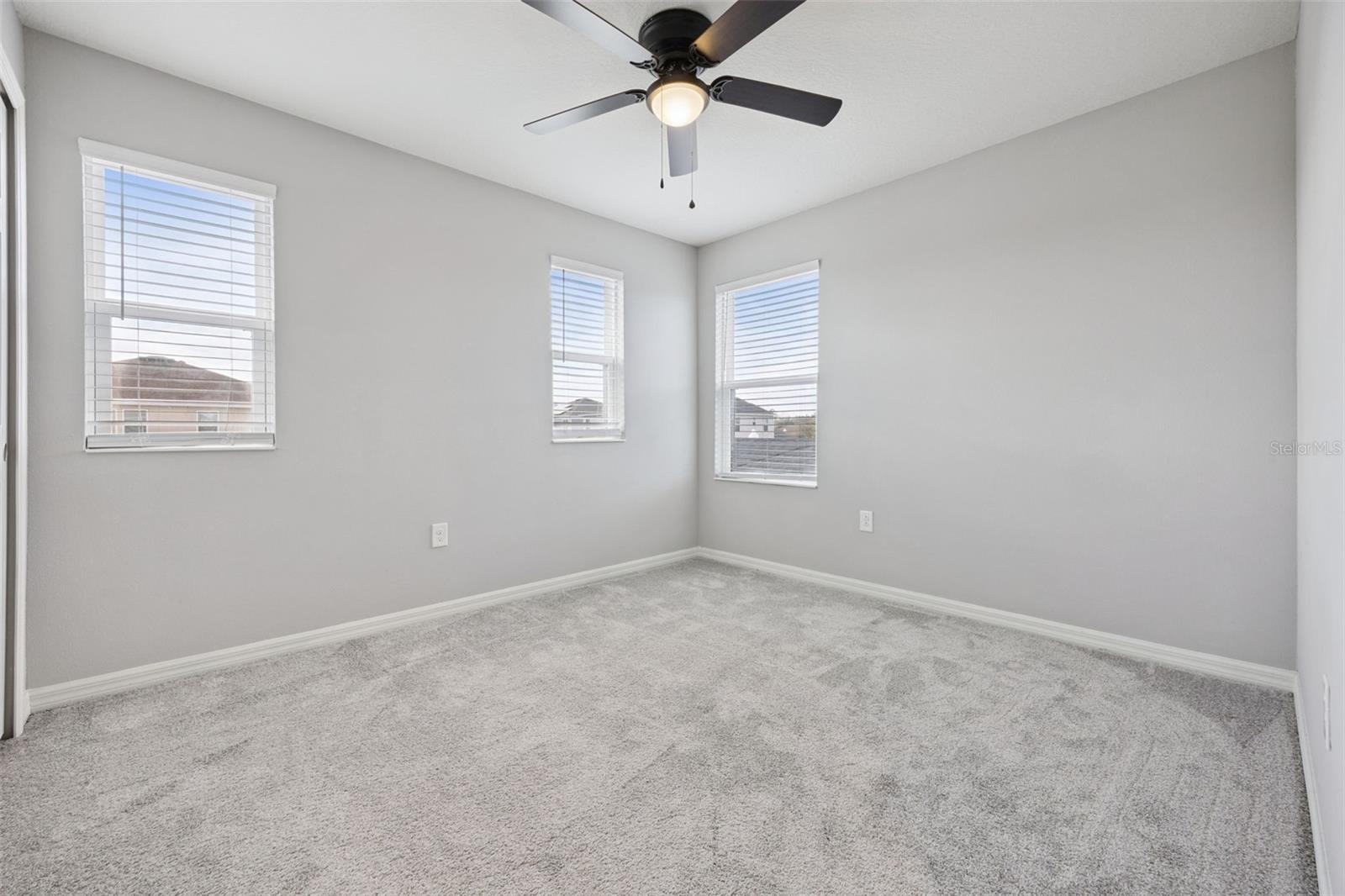 Image 29 of 34 For 3029 Irish Peach Drive