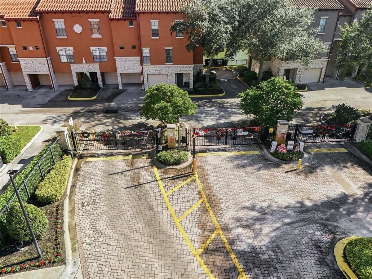 Image 24 of 29 For 6141 Metrowest Boulevard 207