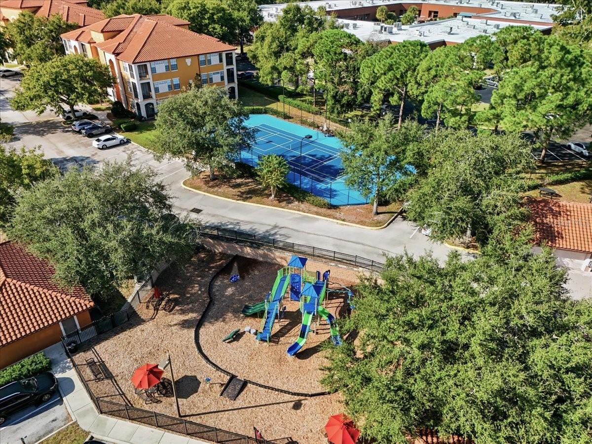 Image 27 of 29 For 6141 Metrowest Boulevard 207