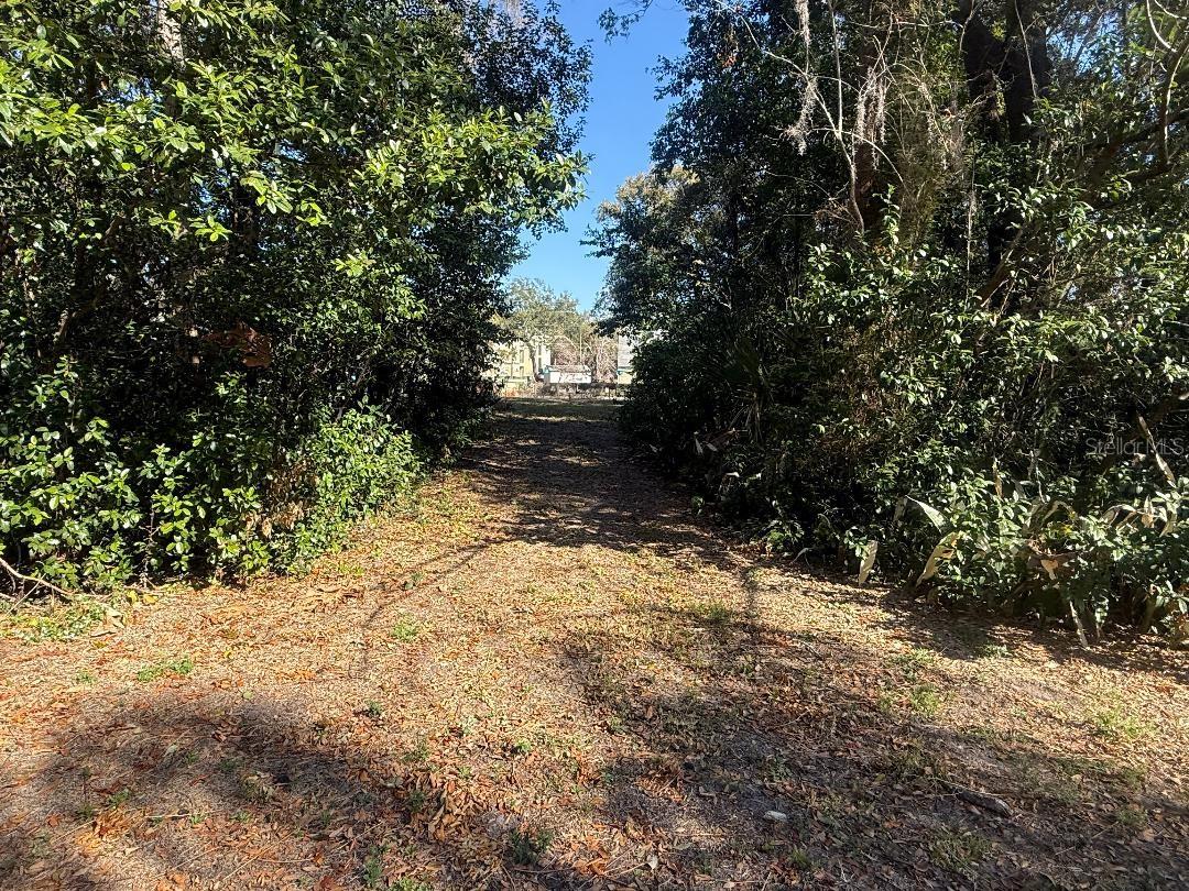 Image 15 of 25 For 7700 Bates Road