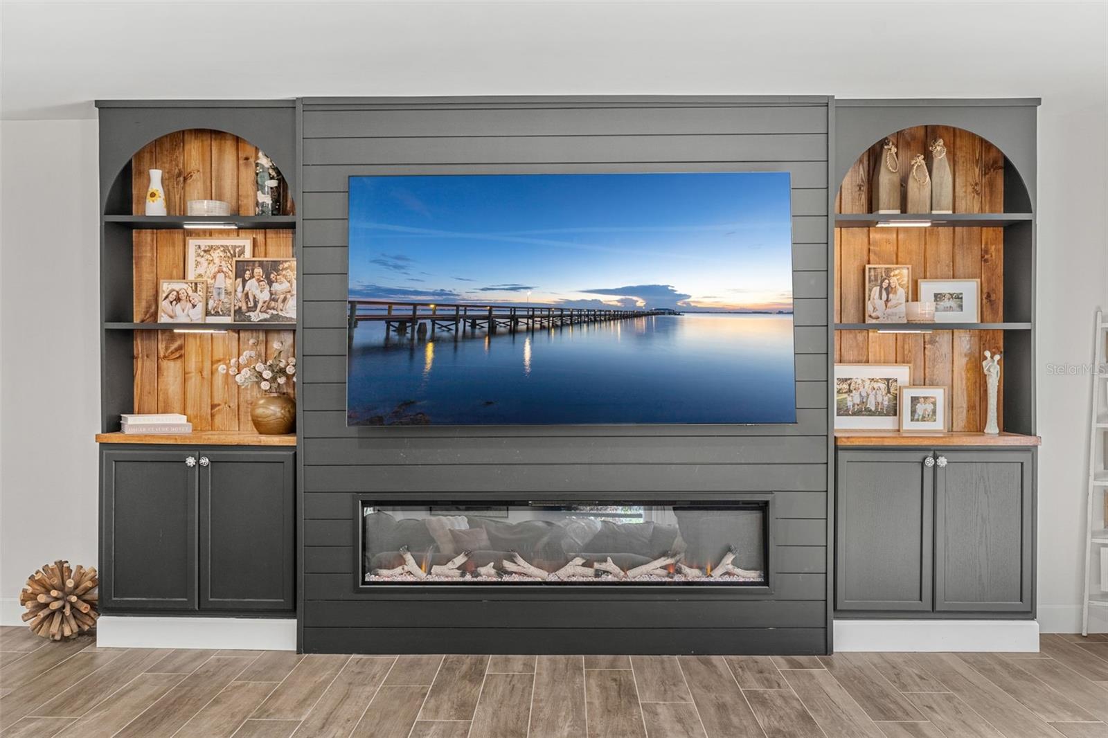 Image 13 of 48 For 17224 Old Country Lane