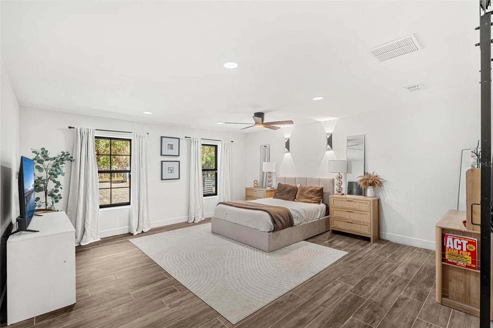 Image 20 of 48 For 17224 Old Country Lane