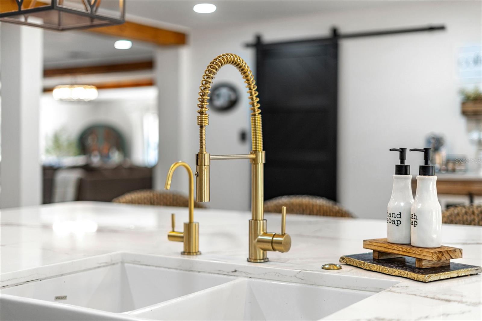 Image 7 of 48 For 17224 Old Country Lane