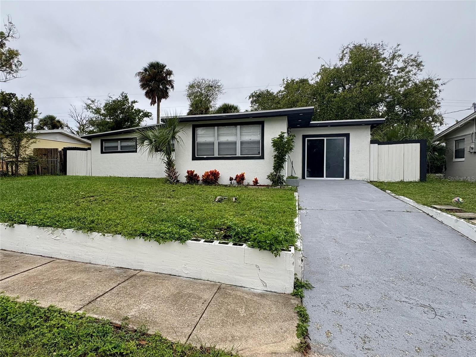 Details for 1122 Lewis Drive, DAYTONA BEACH, FL 32117