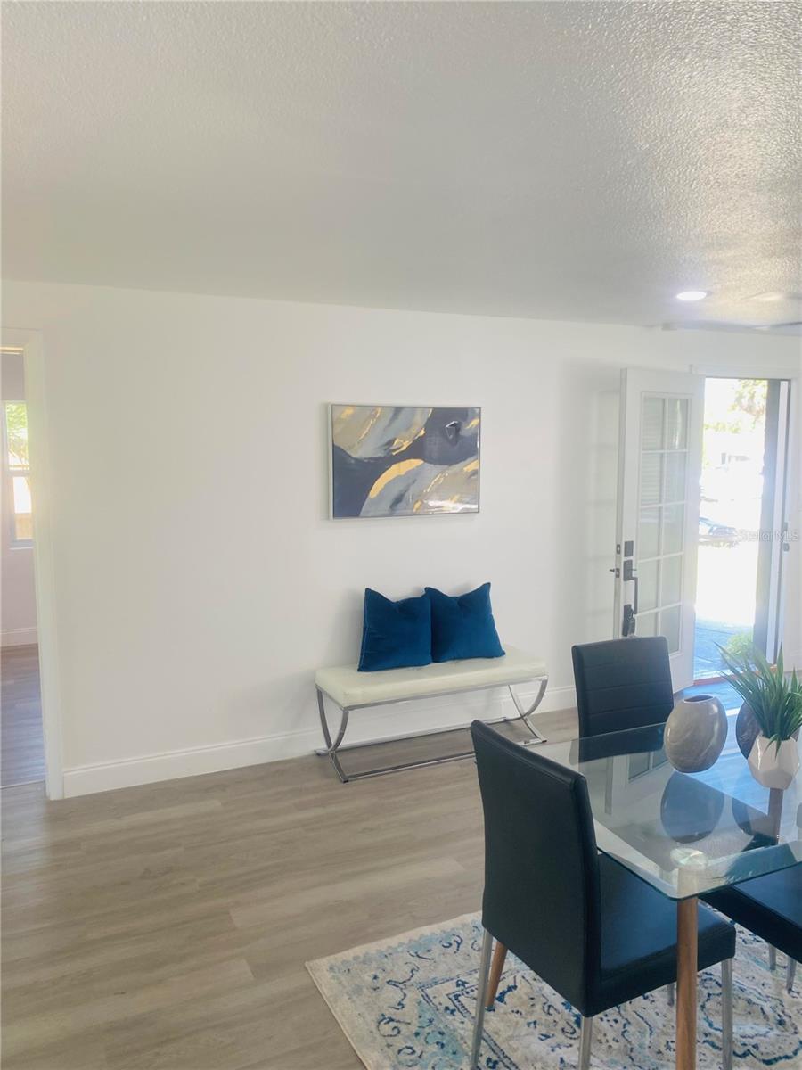 Image 10 of 23 For 1122 Lewis Drive