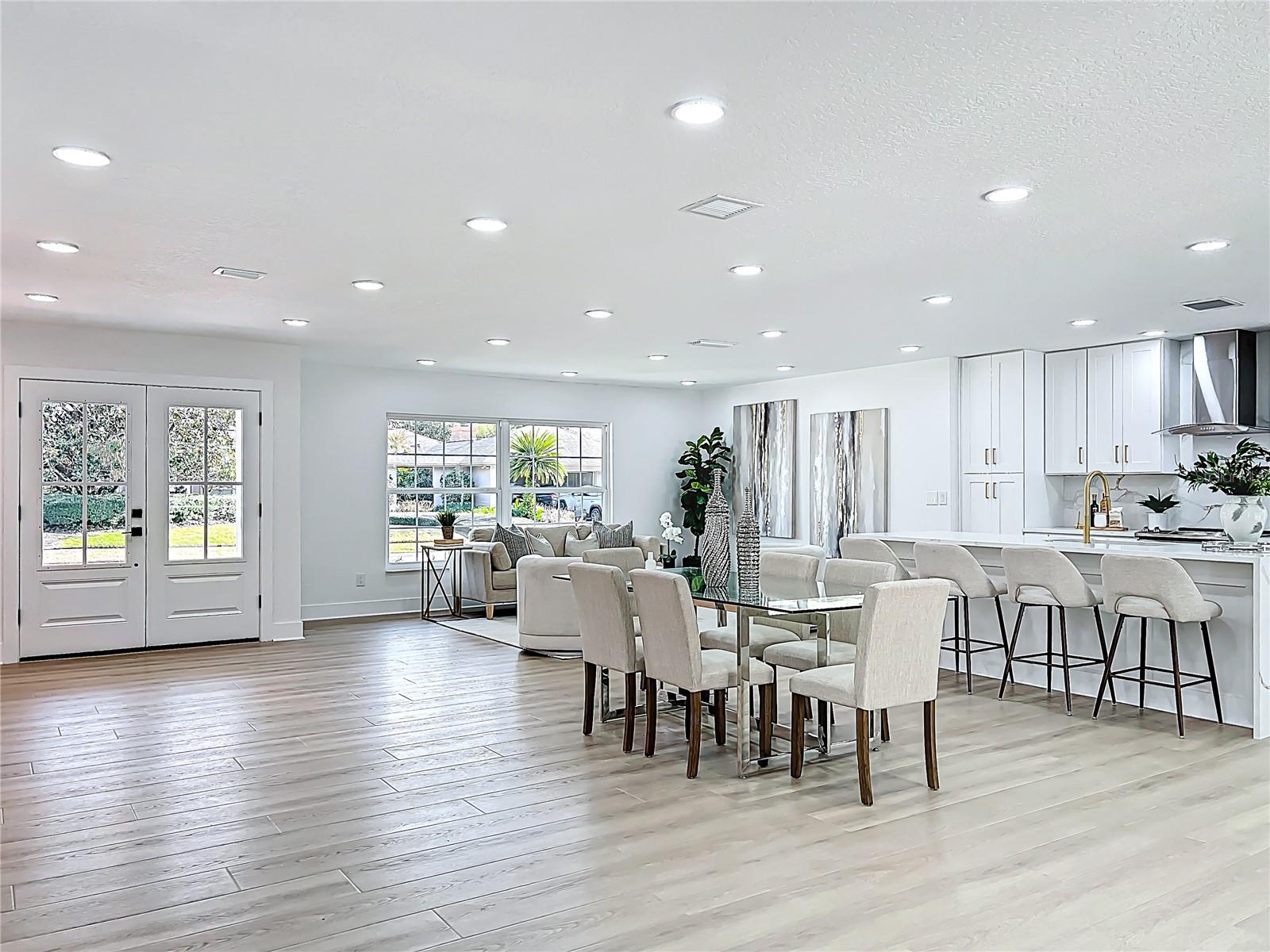 Image 31 of 94 For 351 White Oak Circle