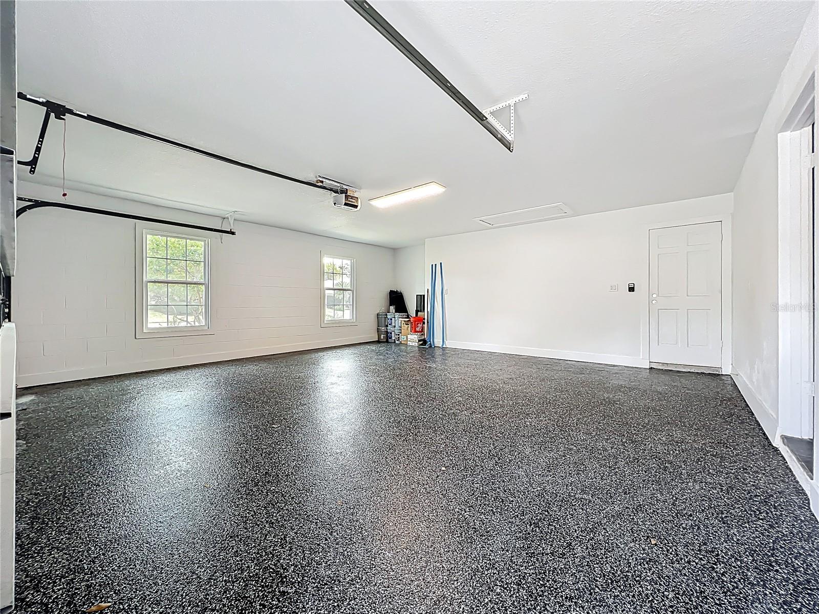 Image 66 of 94 For 351 White Oak Circle