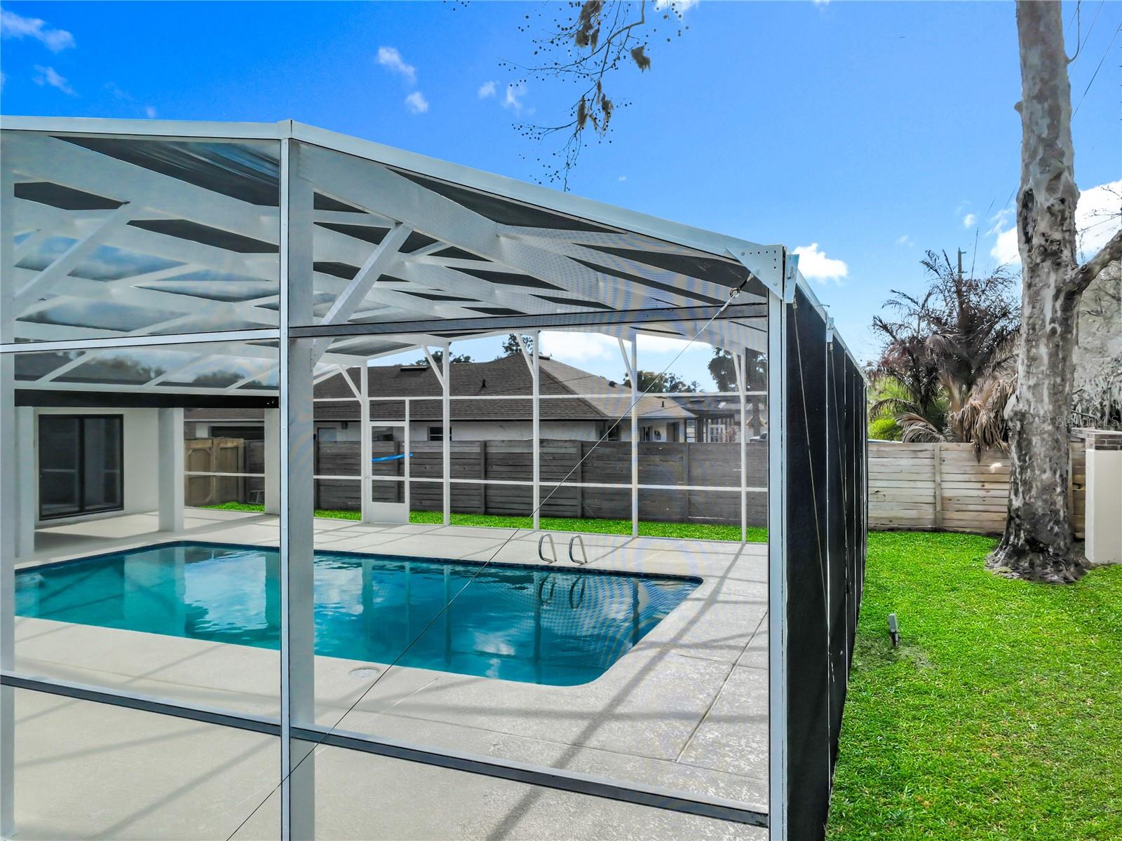 Image 76 of 94 For 351 White Oak Circle