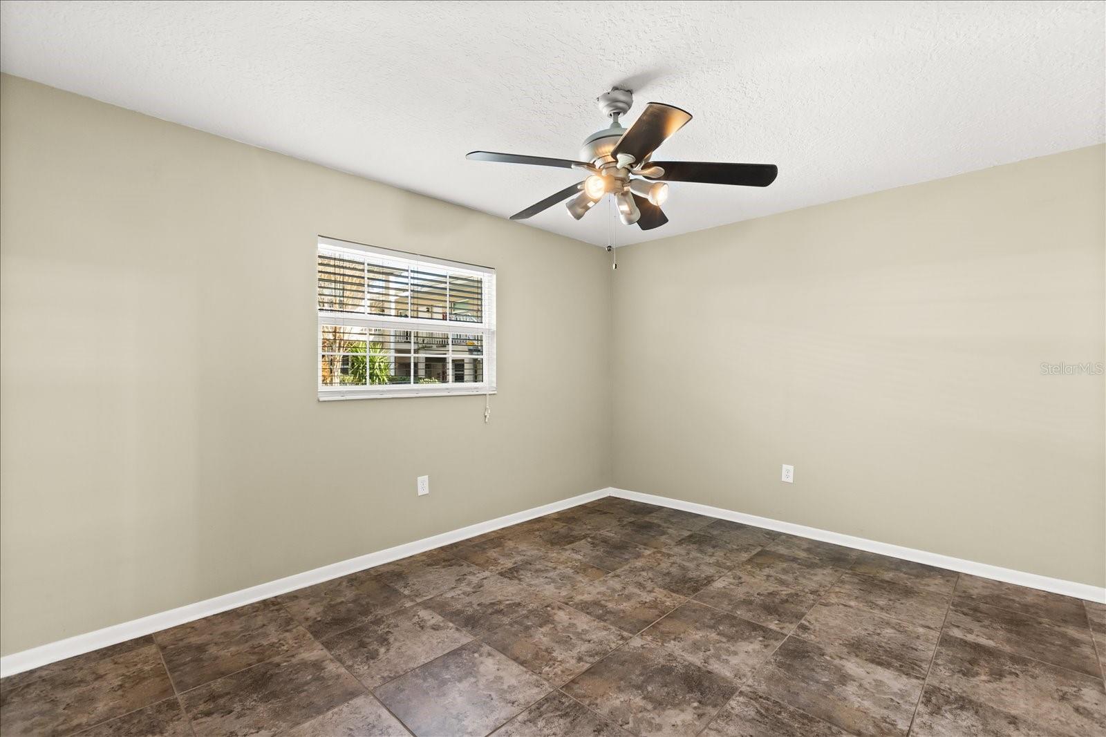 Image 13 of 25 For 2500 Lee Road 122