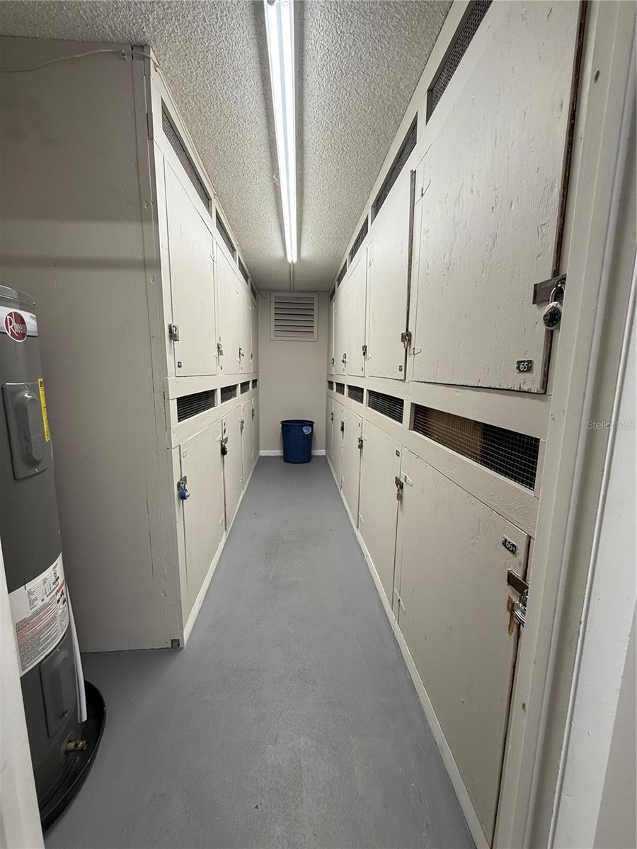 Image 24 of 25 For 2500 Lee Road 122