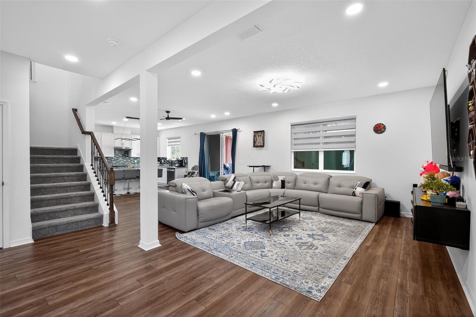 Image 5 of 32 For 9544 Clarkwild Place