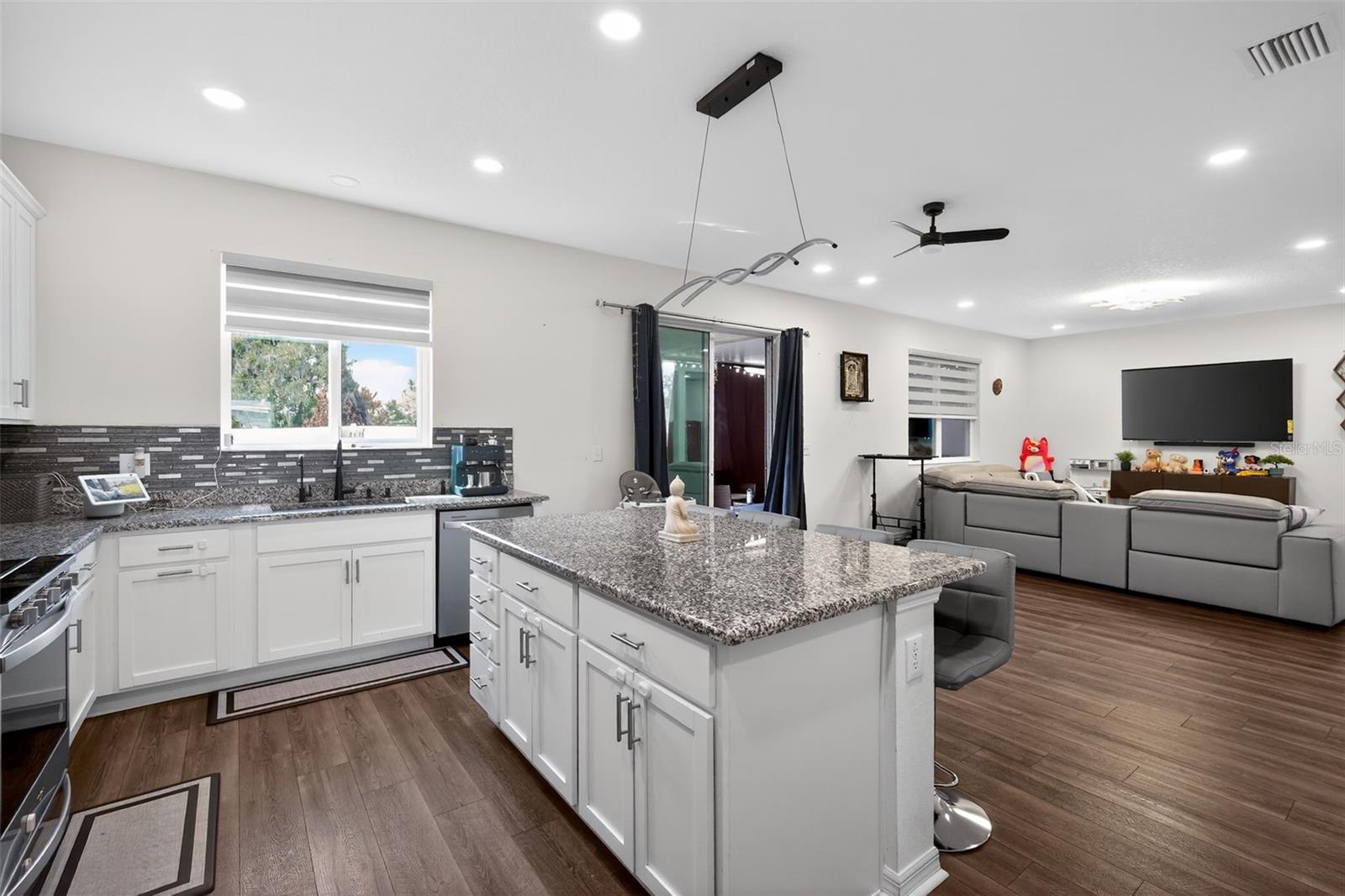 Image 6 of 32 For 9544 Clarkwild Place