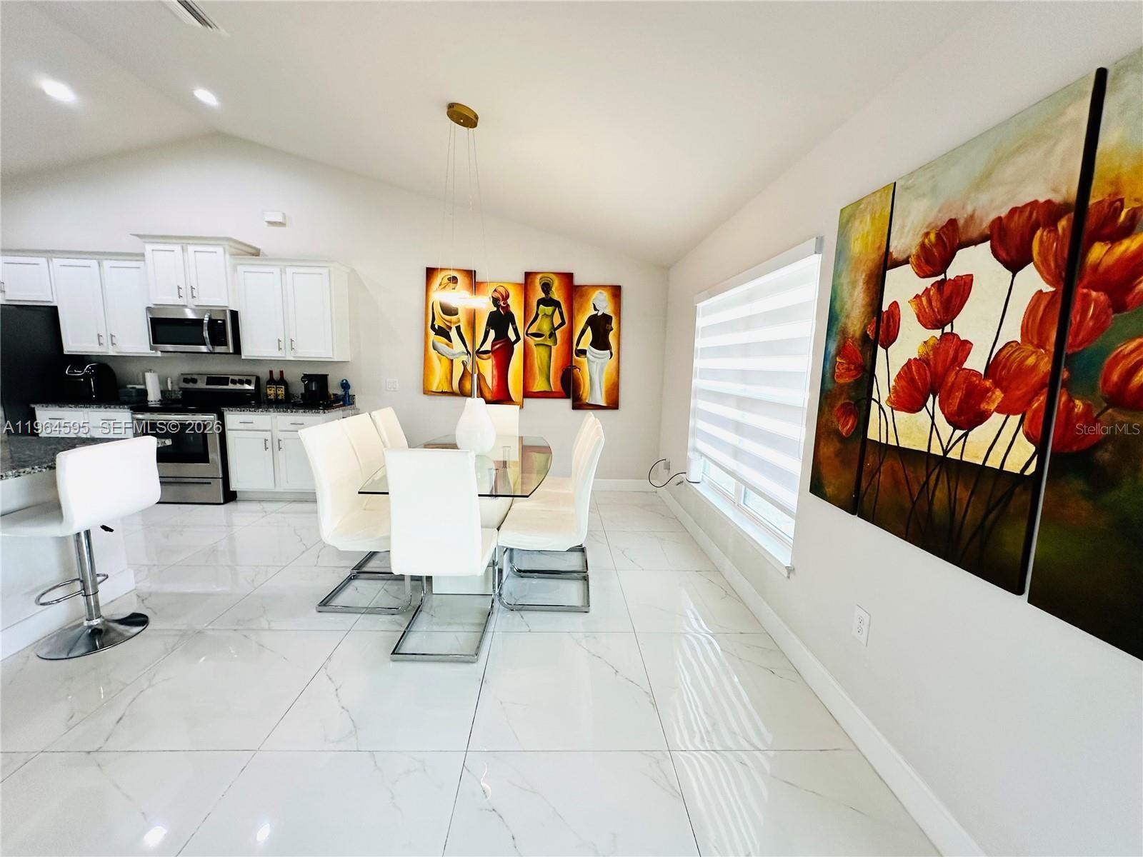 Image 10 of 34 For 1137 4th Place