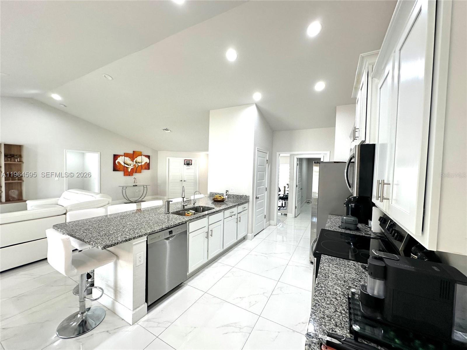 Image 9 of 34 For 1137 4th Place