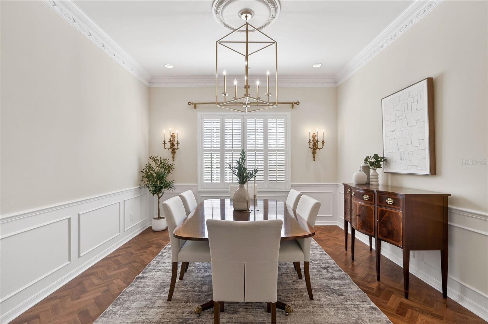 Image 16 of 35 For 925 Ashington Place 3