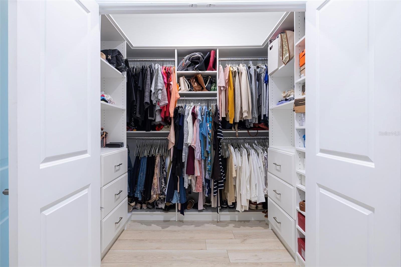 Image 46 of 83 For 4507 Hillingdam Road