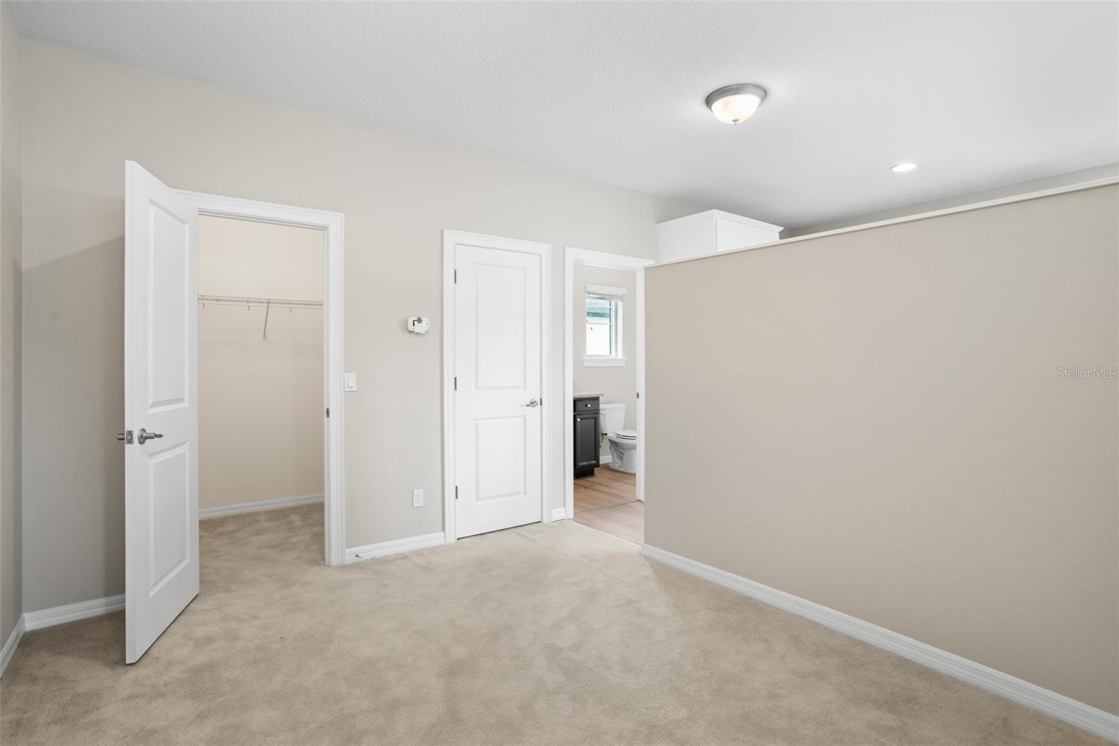 Image 52 of 87 For 13833 Behring Avenue