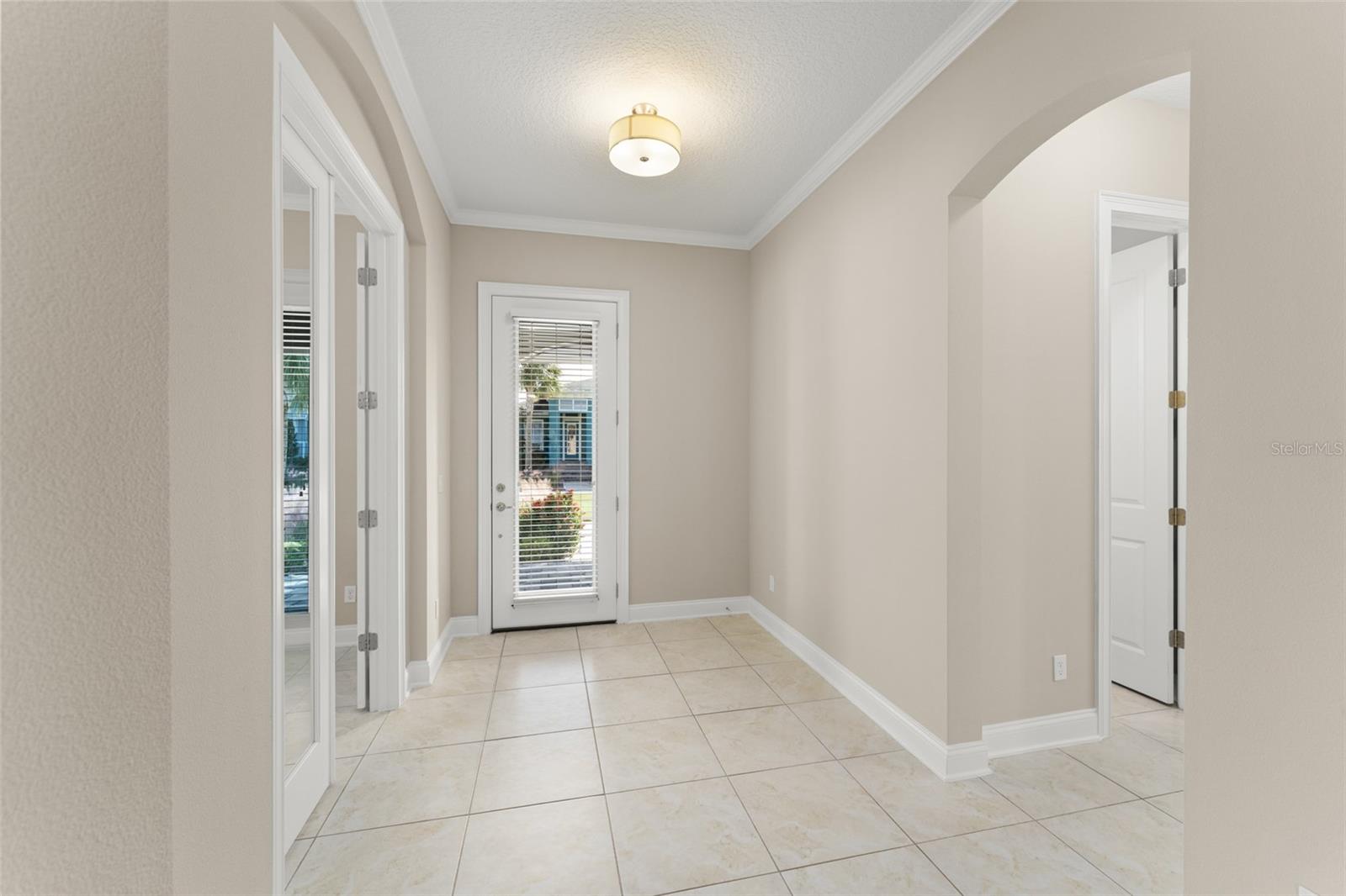 Image 7 of 87 For 13833 Behring Avenue