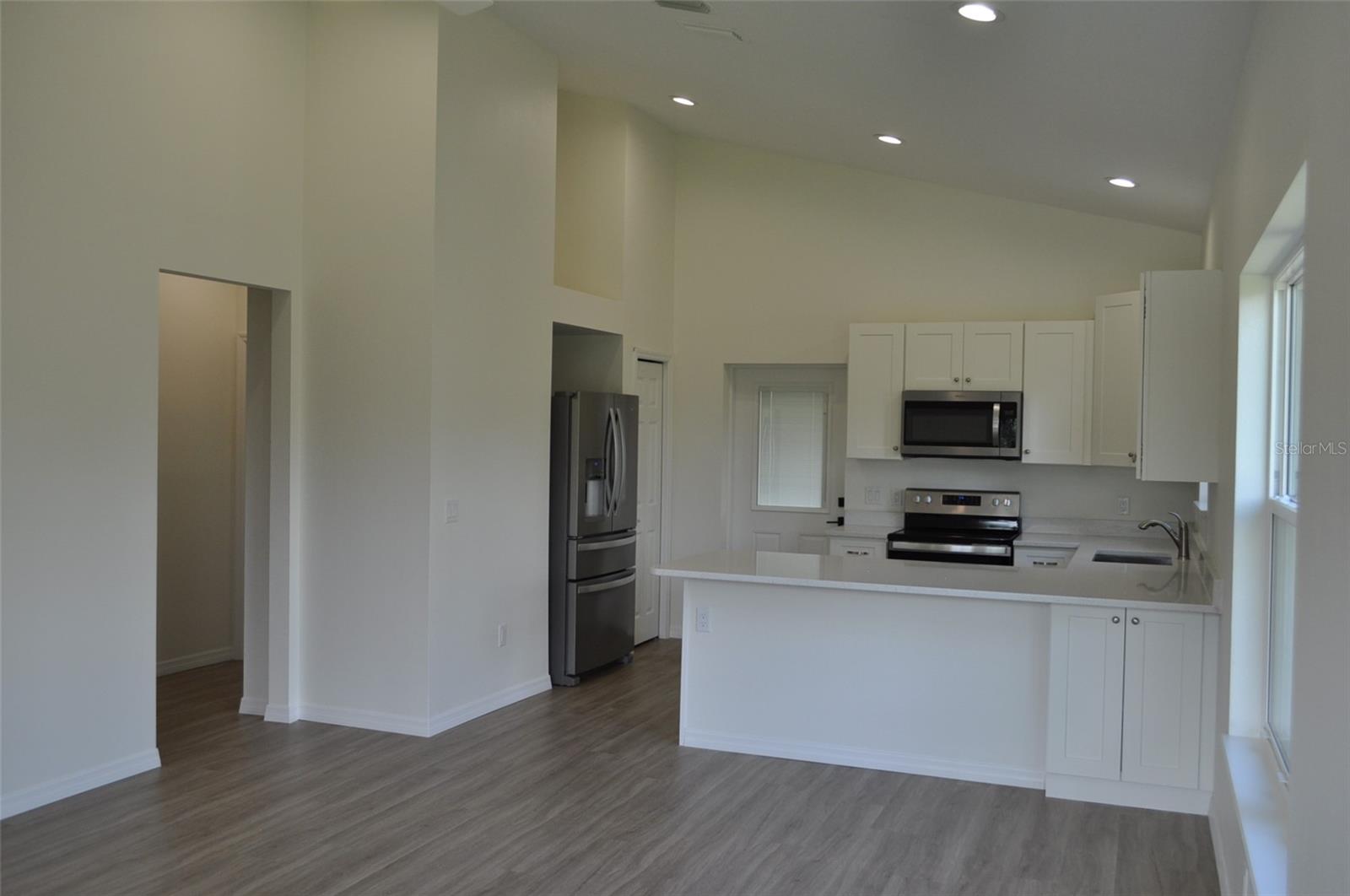 Image 7 of 34 For 4123 Mandarin Road