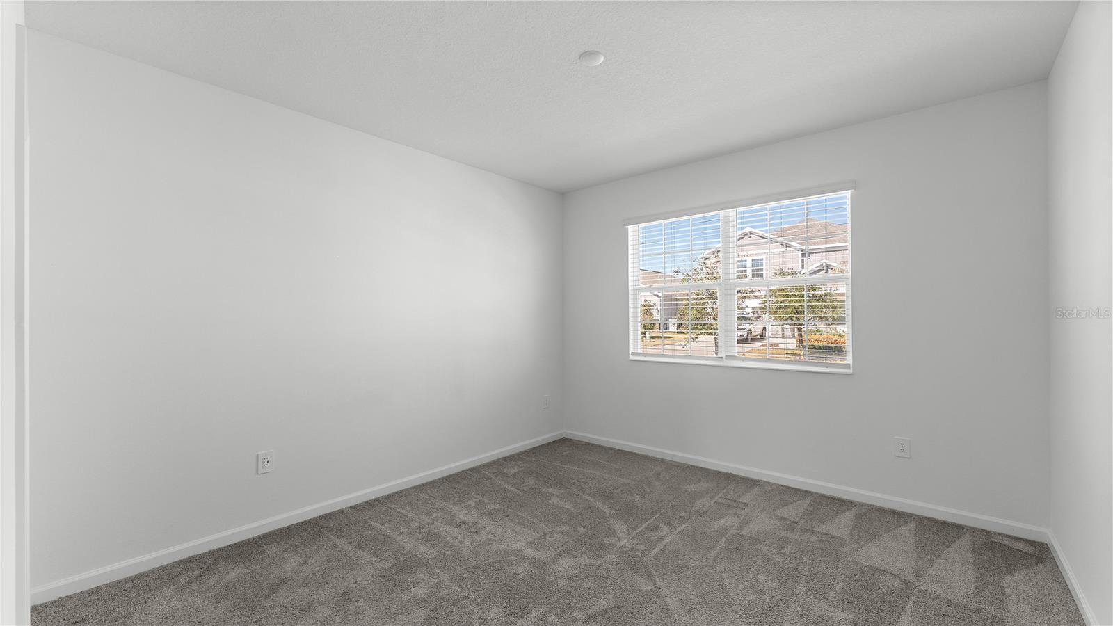 Image 22 of 44 For 13946 Title Way